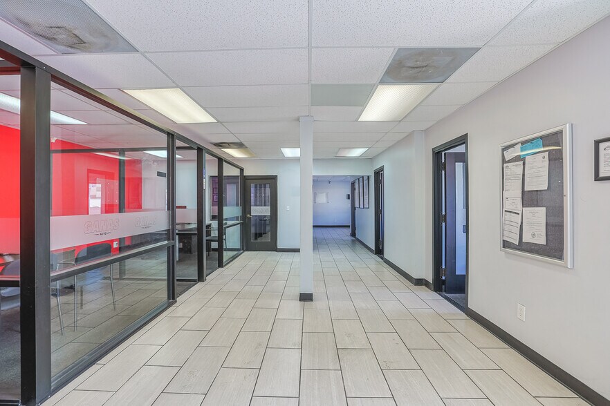 More Photos Of 4734 Firestone Blvd, South Gate Auto Dealership For Sale