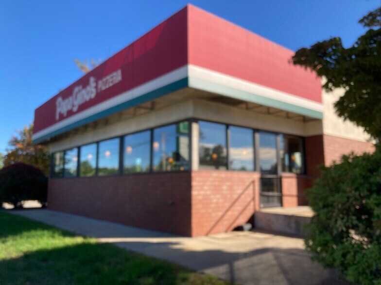 More Photos Of 109 Main St, North Reading Restaurant For Lease