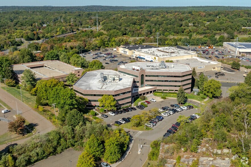 More Photos Of 99 Hawley Ln, Stratford Medical For Lease