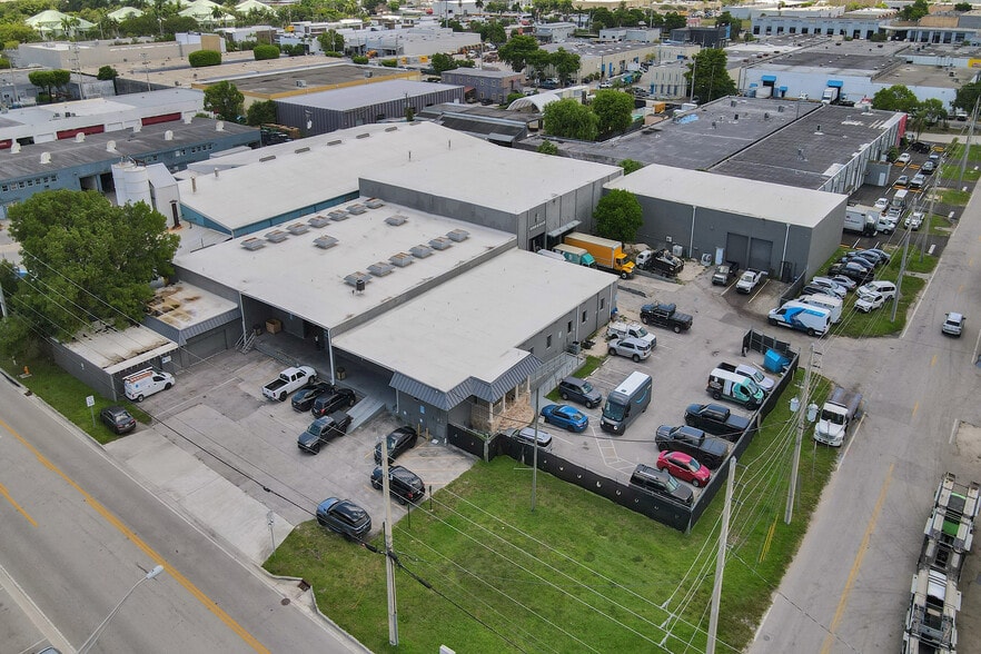 More Photos Of 5400 NW 84th Ave, Miami Warehouse For Sale