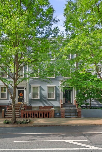 Primary Photo Of 30 Bergen St, Brooklyn Multifamily For Sale