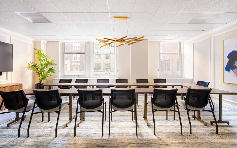 More Photos Of 20 Park Plaza, Boston Office For Lease