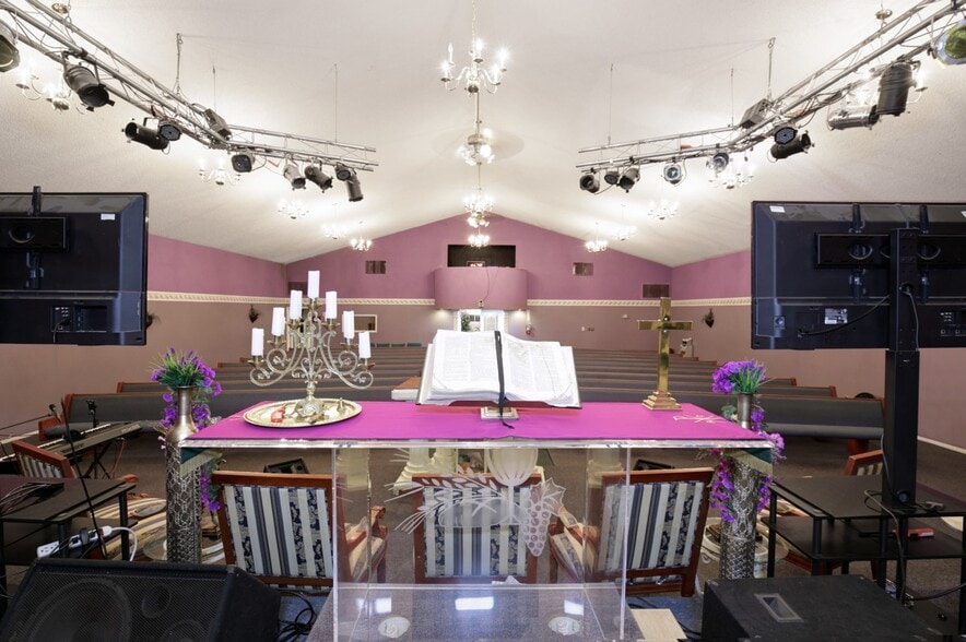 More Photos Of 7848 S 27th Ave, Laveen Religious Facility For Sale