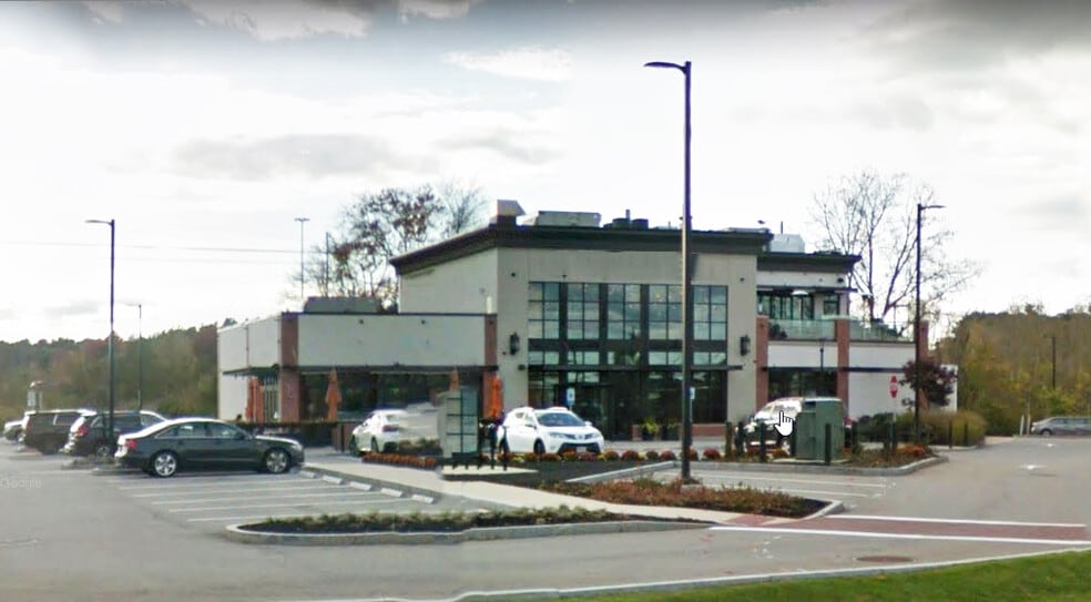 More Photos Of 90-92 Middlesex Tpke, Burlington Unknown For Lease