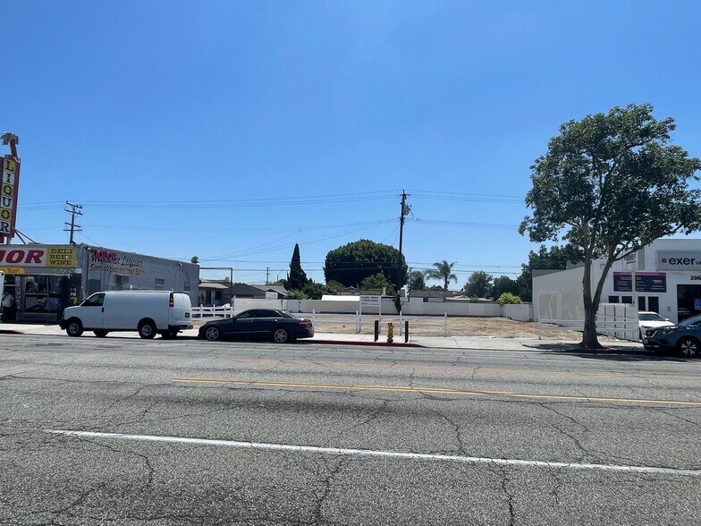 More Photos Of 2974 E Florence Ave, Huntington Park Land For Sale