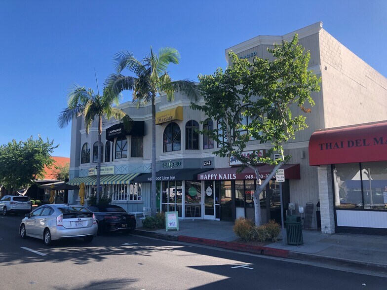More Photos Of 2744 E Coast Hwy, Corona Del Mar Storefront Retail Office For Lease