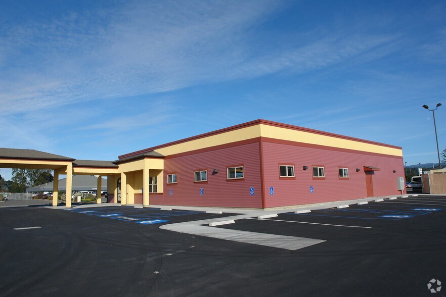 More Photos Of 1550 Heartwood Dr, Mckinleyville Storefront Retail Office For Lease