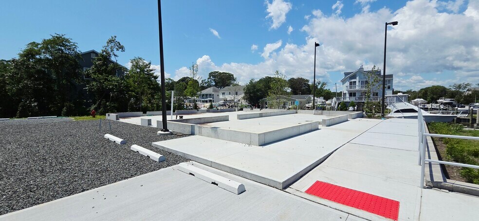 More Photos Of 41 Pennsylvania Ave, Waretown Marina For Sale