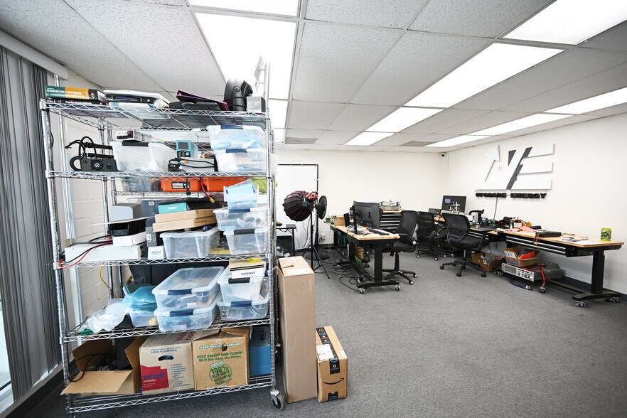 More Photos Of 145 Sheldon St, El Segundo Manufacturing For Lease