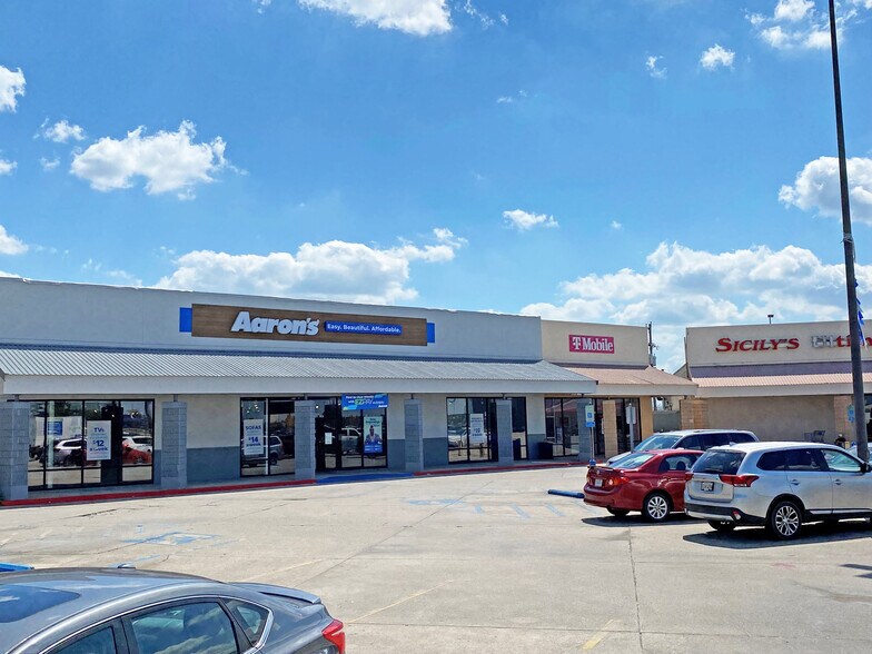 More Photos Of 1539-1633 Martin Luther King Jr Blvd, Houma Unknown For Lease