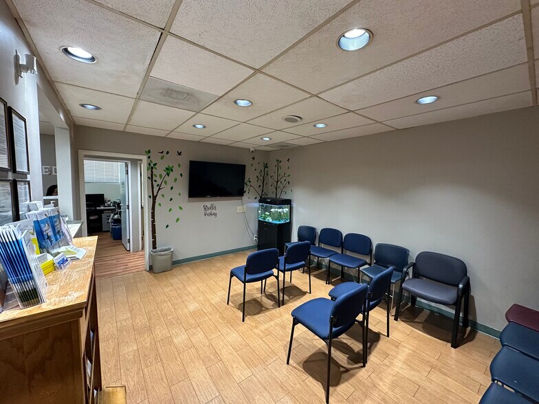 More Photos Of 4950 San Bernardino St, Montclair Medical For Sale