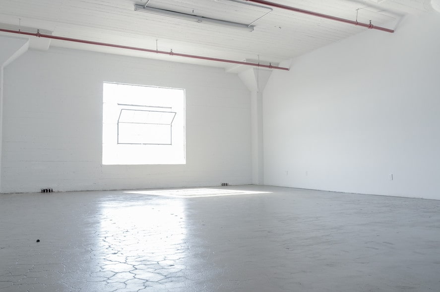 More Photos Of 1340 E 6th St, Los Angeles Manufacturing For Lease
