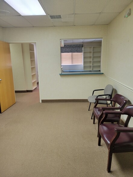 More Photos Of 180 White Rd, Little Silver Medical For Lease