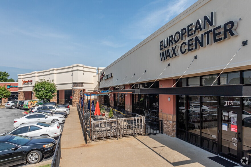 More Photos Of 100 E Joyce Blvd, Fayetteville Unknown For Lease