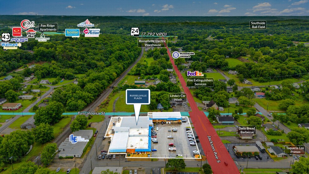 More Photos Of 306-318 Jackson Ave S, Russellville Storefront For Lease