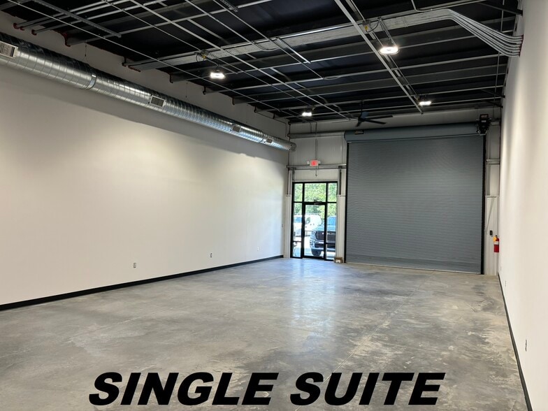 More Photos Of 230 Casey's Ln, Flowood Light Distribution For Lease