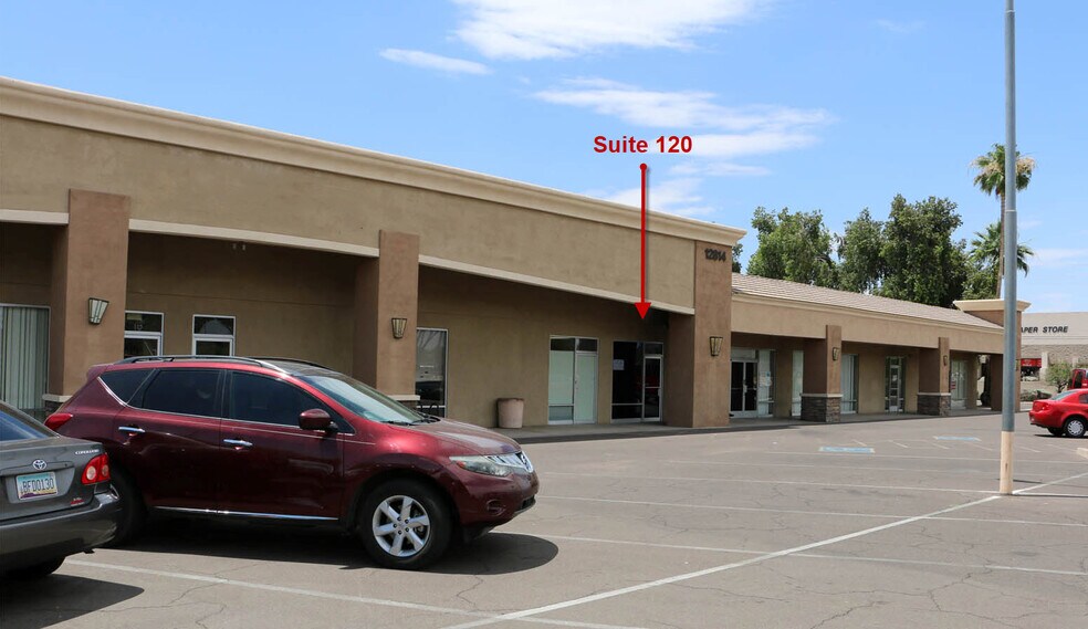 More Photos Of 12814 N 28th Dr, Phoenix General Retail For Lease