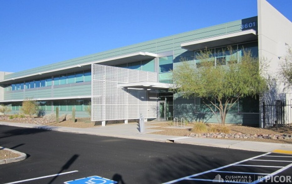 More Photos Of 3601 E Britannia Dr, Tucson Research And Development For Sale