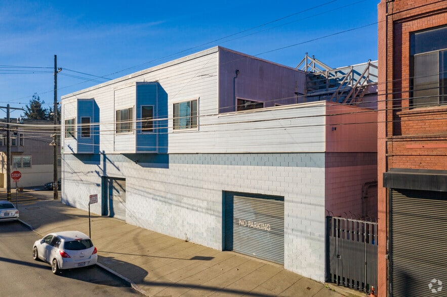 More Photos Of 3252 19th St, San Francisco Office For Lease
