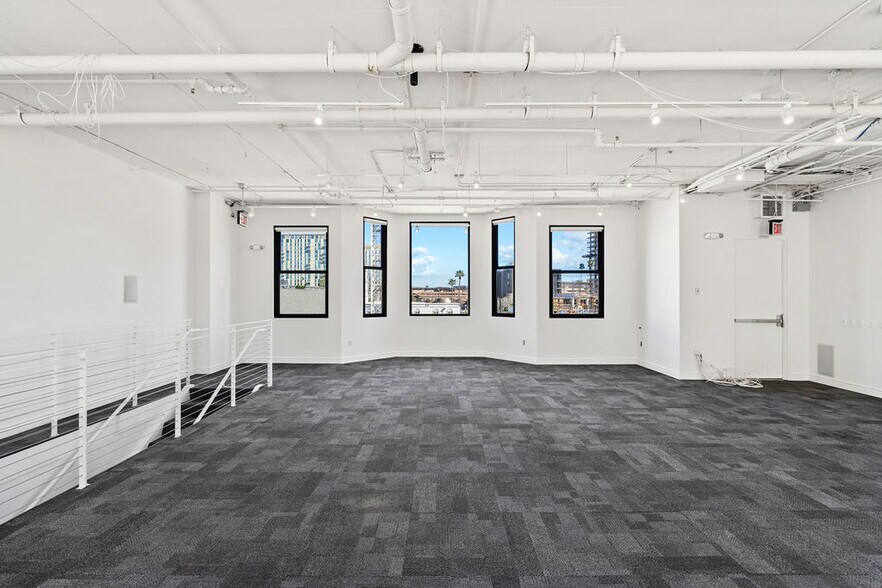 More Photos Of 21 E 6th St, Tempe Loft Creative Space For Sale