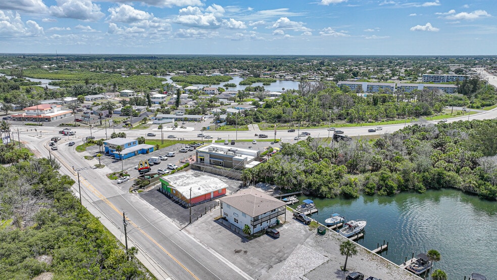 More Photos Of 1261 Beach Rd, Englewood Storefront Retail Residential For Sale