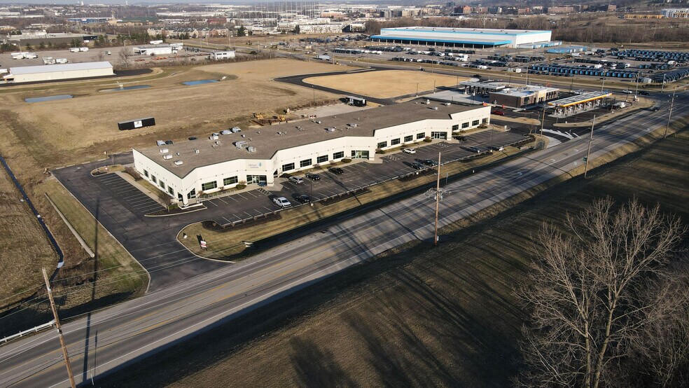 More Photos Of 9669-9685 Cincinnati Dayton Rd, West Chester Flex For Lease