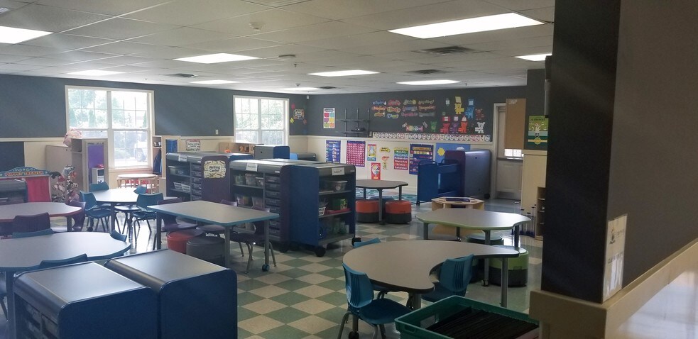More Photos Of 25 Edison Rd, Mahwah Daycare Center For Lease