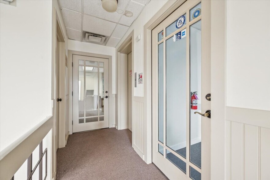 More Photos Of 1 Eastern Ave, Somerville Office For Sale