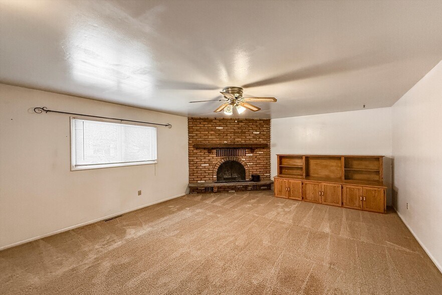 More Photos Of 241 Main St, Mead Office Residential For Sale