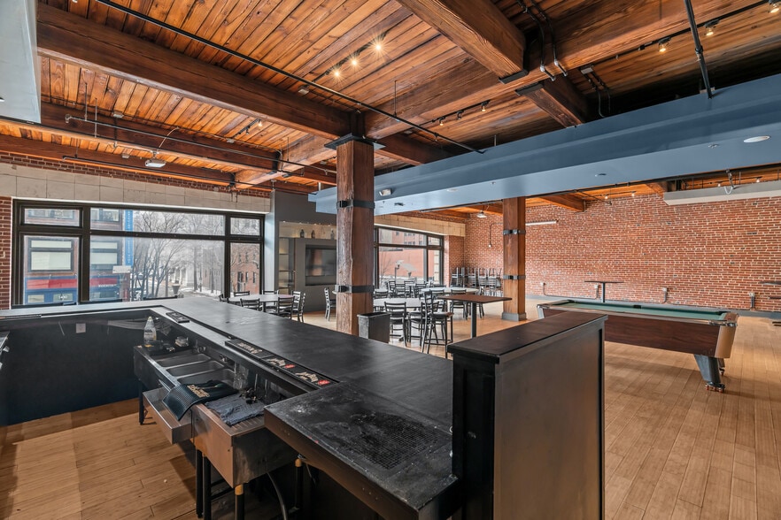 More Photos Of 1511-1515 Washington Ave, Saint Louis Apartments For Lease