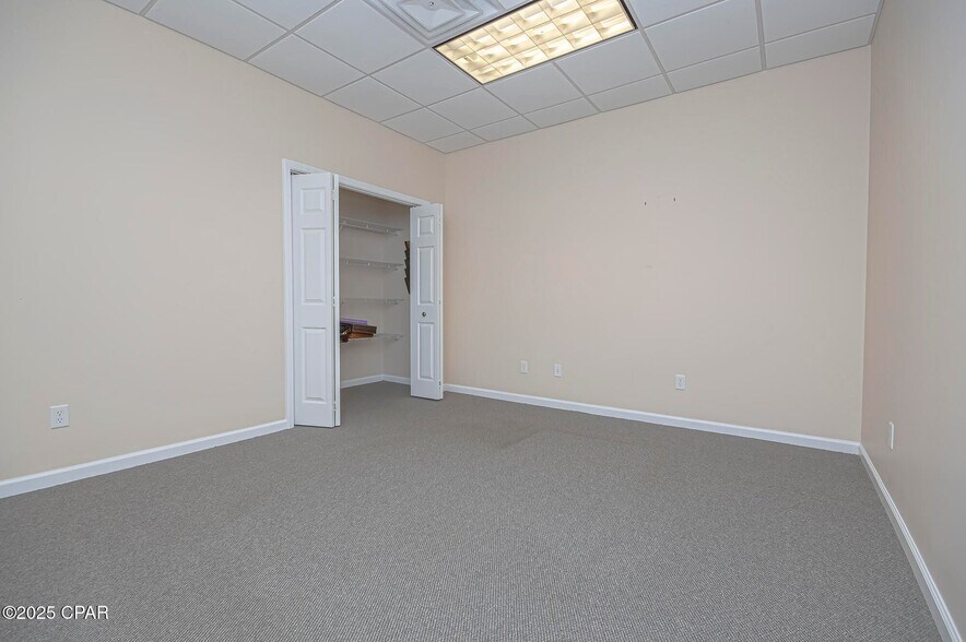 More Photos Of 7622 McElvey Rd, Panama City Beach Industrial For Sale