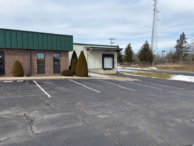 More Photos Of 145 N 15th St, Lewisburg Distribution For Lease