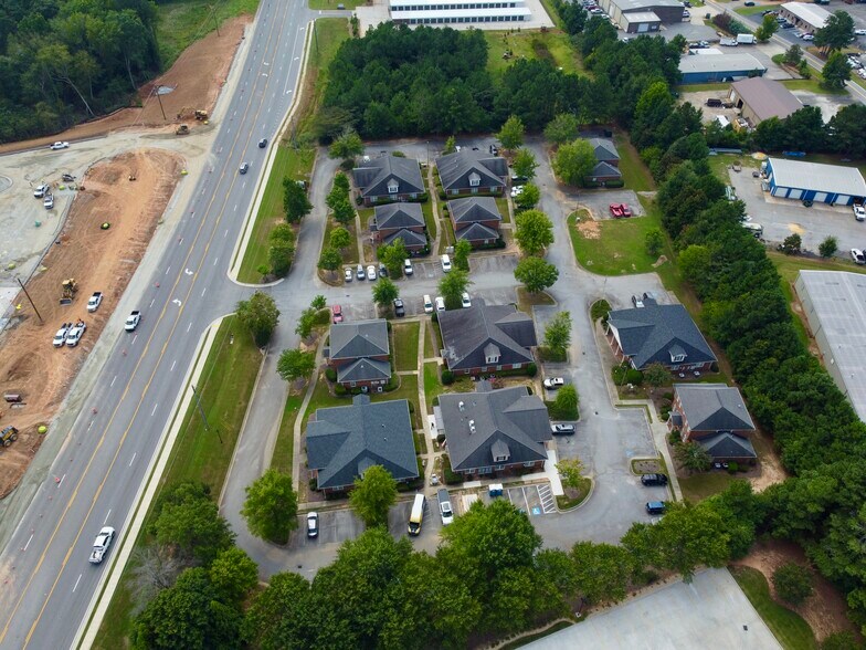 More Photos Of 2151 Eatonton Rd, Madison Office Residential For Lease