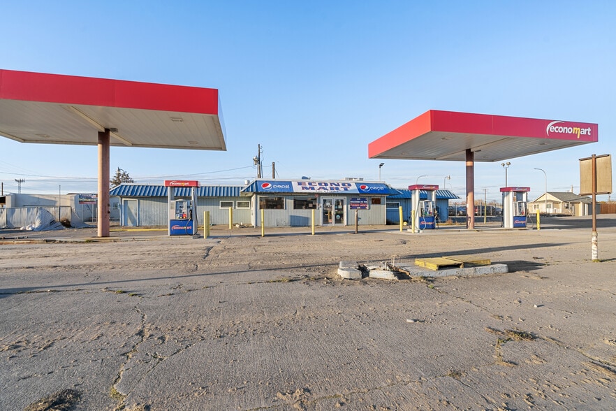 More Photos Of 1211 E Lewis St, Pasco Convenience Store For Sale