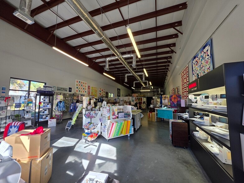 More Photos Of 4375 Bluffton Pky, Bluffton Storefront For Lease