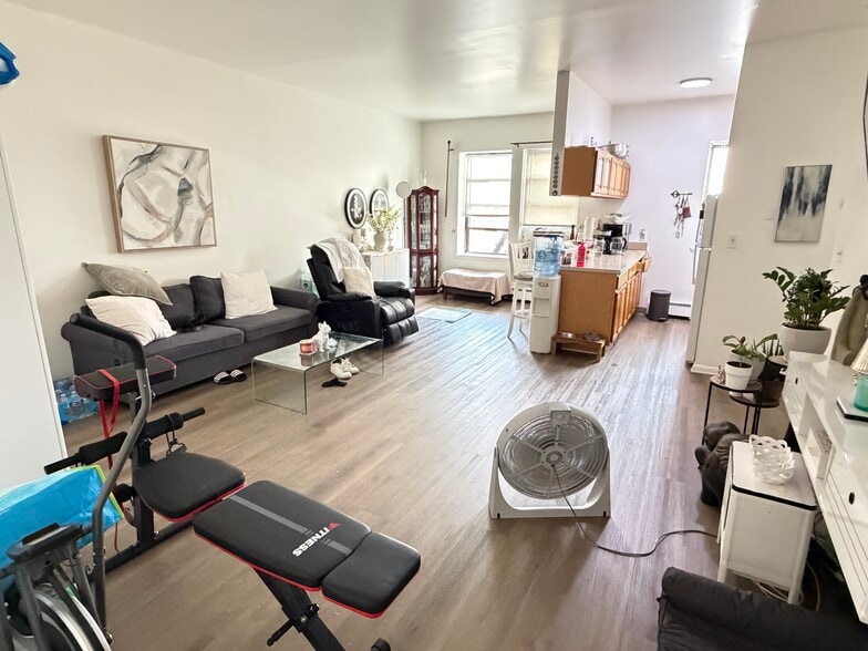 More Photos Of 130 Grand Ave, Englewood Apartments For Sale