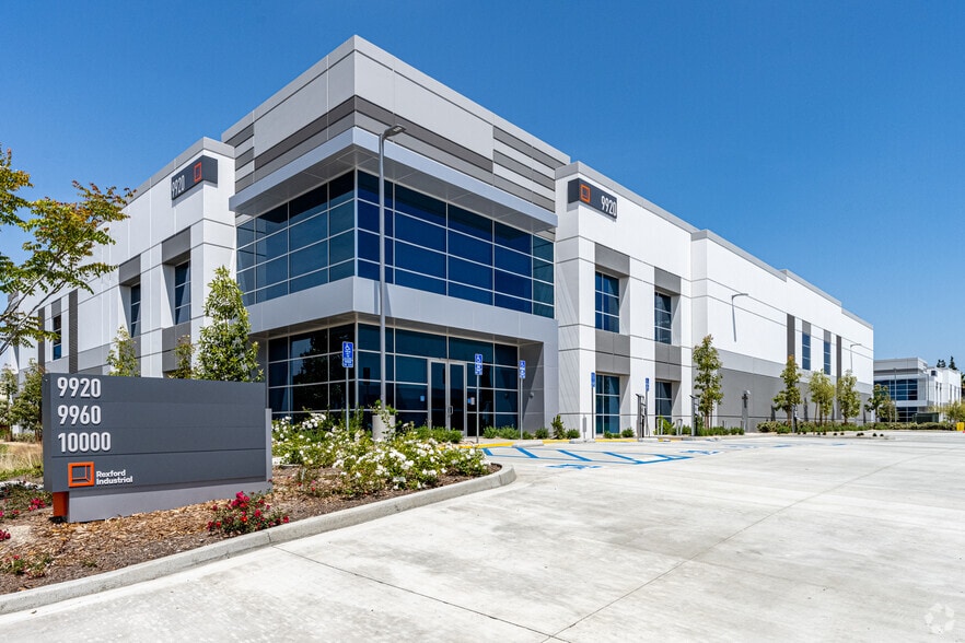 More Photos Of 9920 Pioneer Blvd, Santa Fe Springs Unknown For Lease