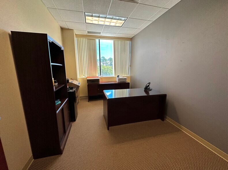 More Photos Of 1890 LPGA Blvd, Daytona Beach Medical For Lease