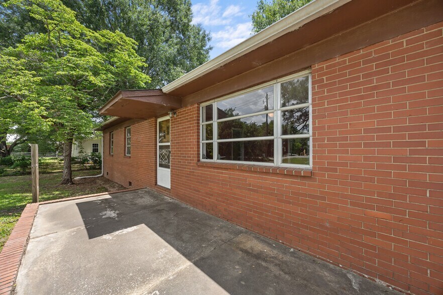 More Photos Of 1085 Old US 421, Lillington Industrial For Sale