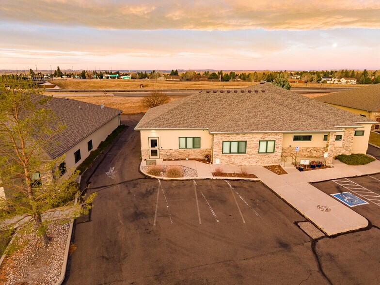 More Photos Of 7344 Stockman St, Cheyenne Office For Lease