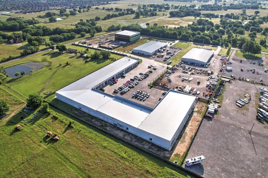 More Photos Of 22390 E 111th St, Broken Arrow Warehouse For Lease