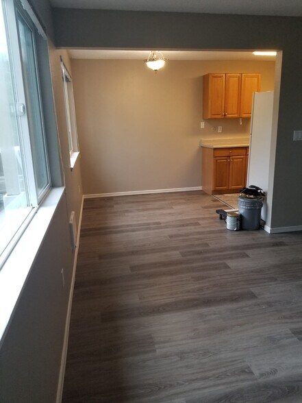 More Photos Of 4700 Falls View Ave, West Linn Apartments For Sale
