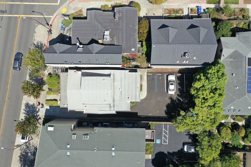 More Photos Of 1730 Solano Ave, Berkeley Office Residential For Lease