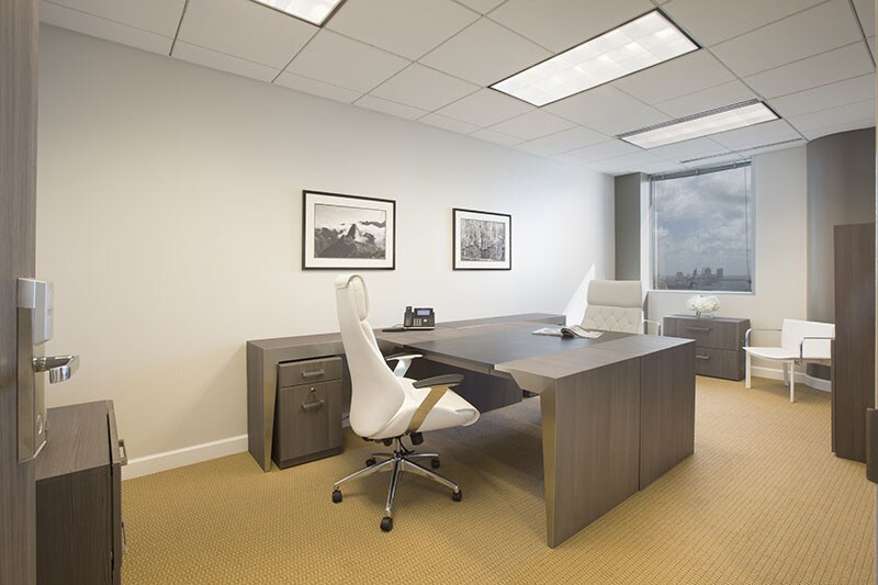 More Photos Of 1001 Brickell Bay Dr, Miami Office For Lease