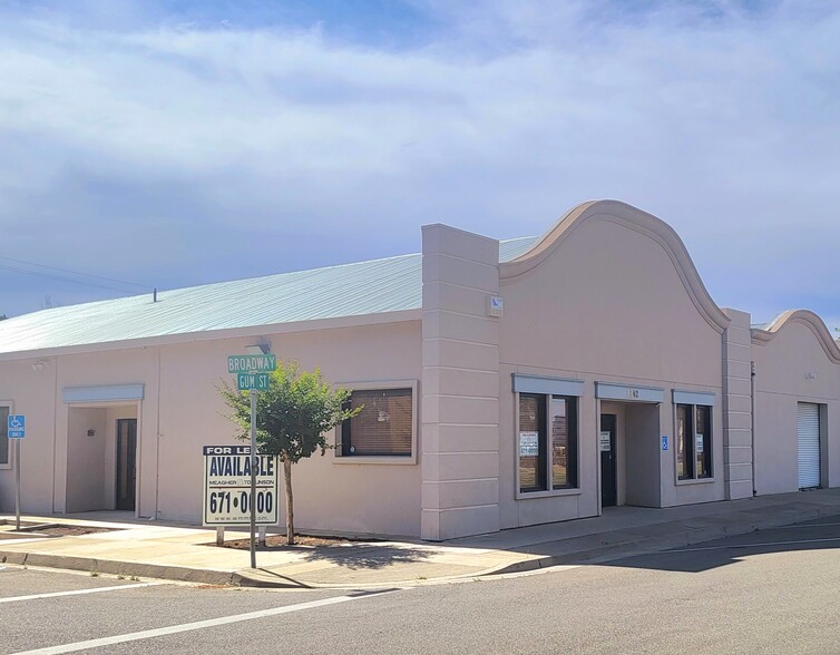 Primary Photo Of 9942-9952 Broadway, Live Oak Medical For Lease