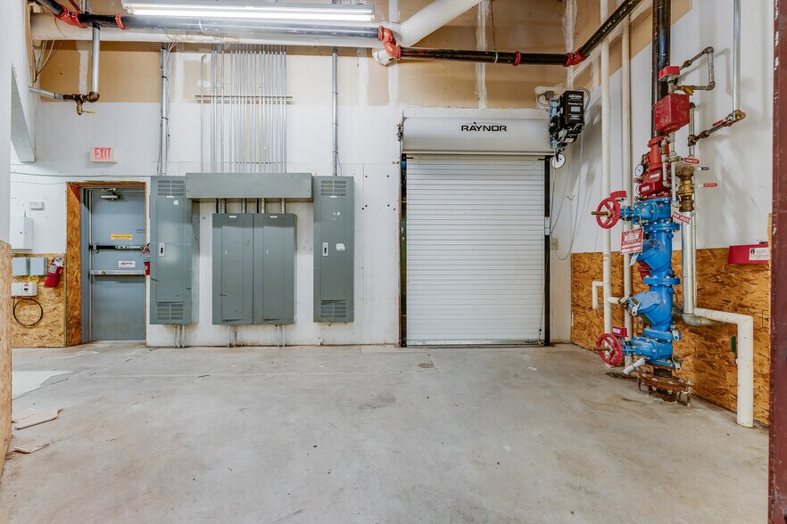 More Photos Of 19254 Seneca Trl, Marlinton Drugstore For Sale