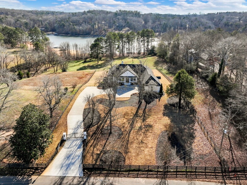 More Photos Of 5651 Old Wilkie Rd, Gainesville Multifamily For Sale