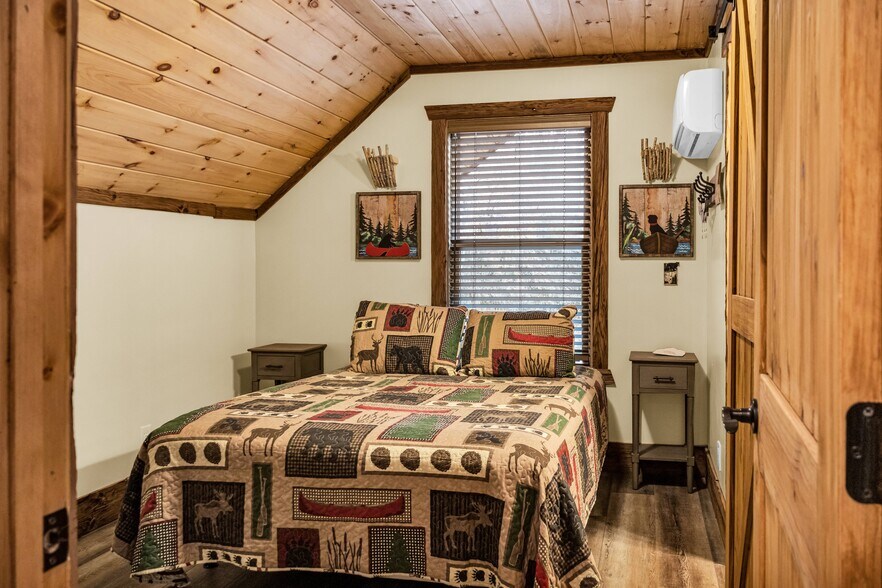 More Photos Of , Tellico Plains Unknown For Sale
