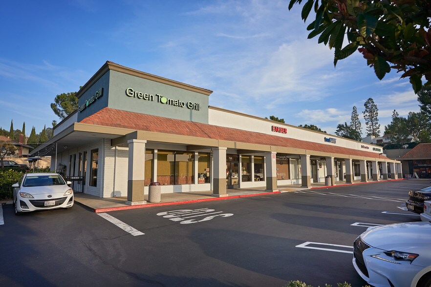 More Photos Of 720-796 N Brea Blvd, Brea Unknown For Lease