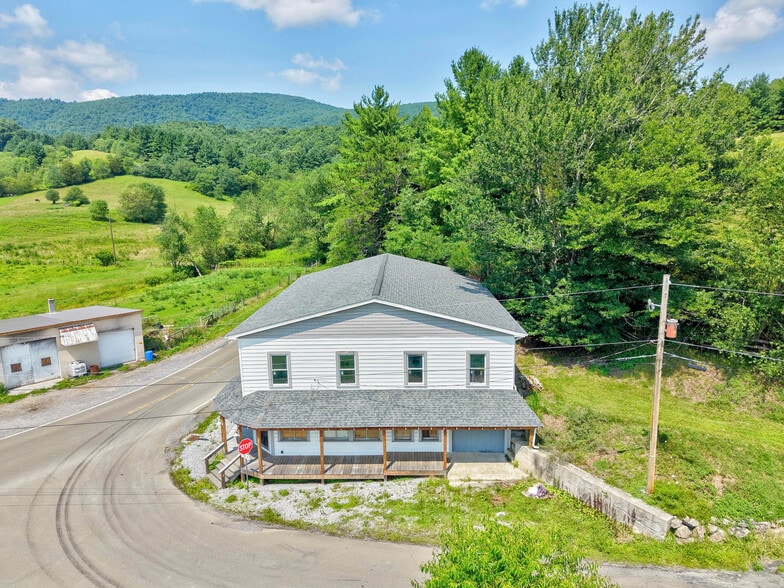 More Photos Of 11 Mount Zion Rd, Elk Creek Freestanding For Sale